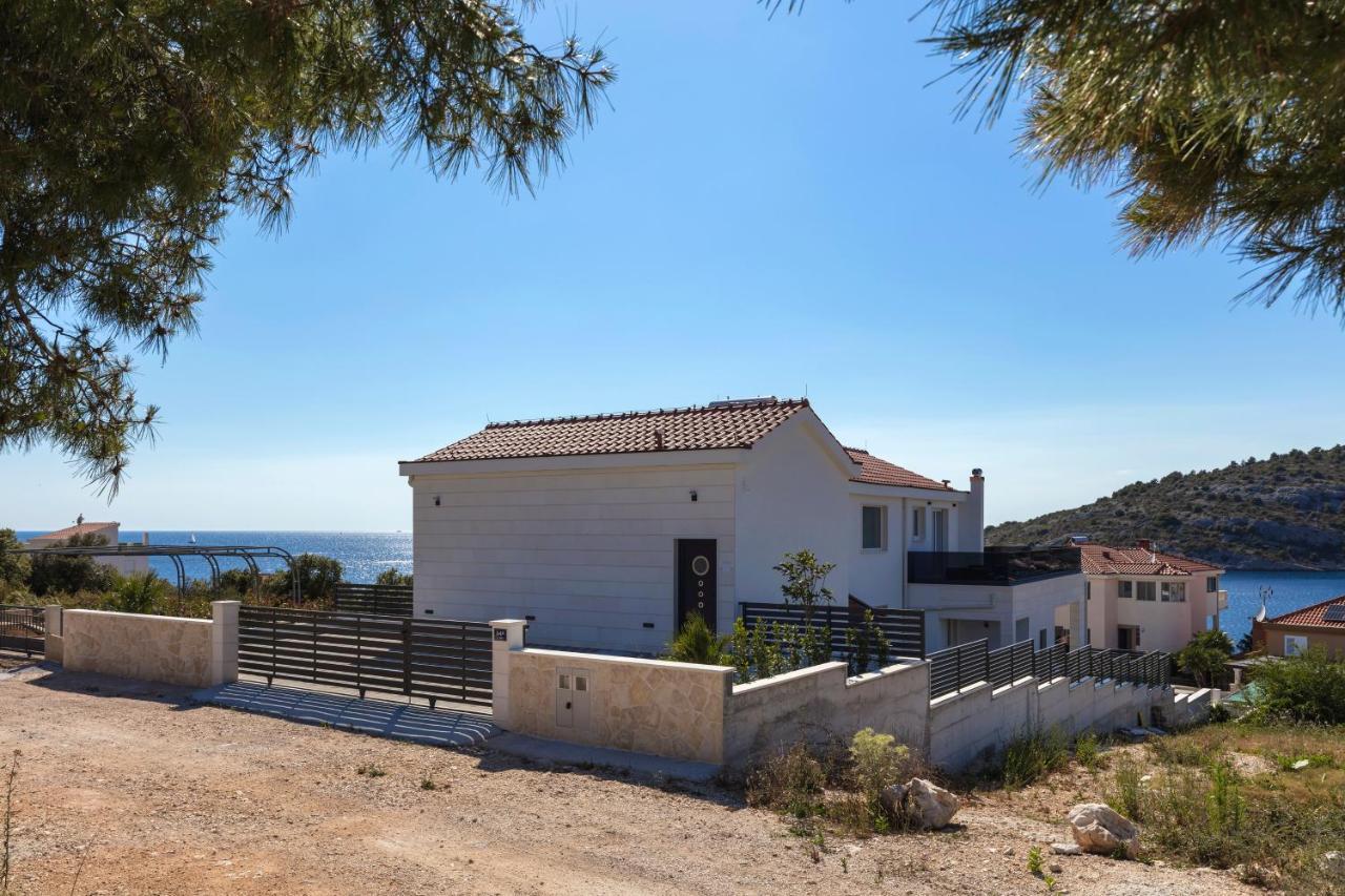 Villa Le Soleil Rogoznica  Exterior photo